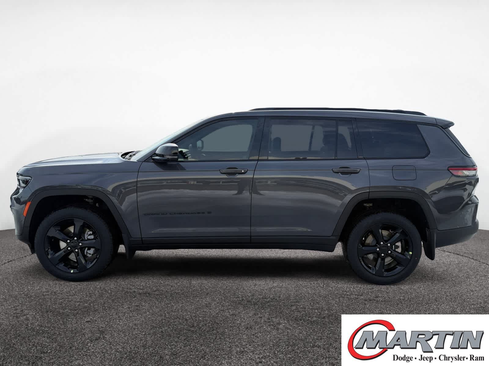 New 2025 Jeep Grand Cherokee L Limited w/ Luxury Tech Group II AWD/4WD image 2