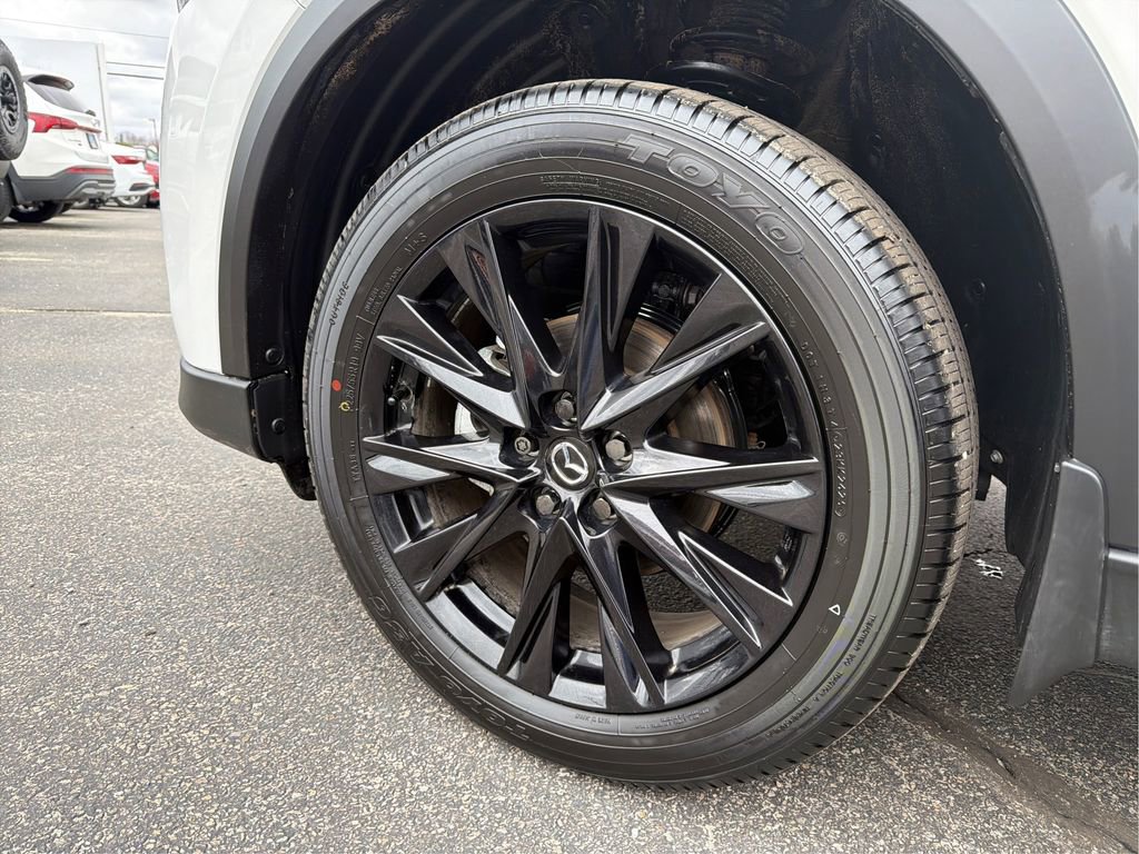 Used 2025 MAZDA CX-5 Carbon Edition image 25