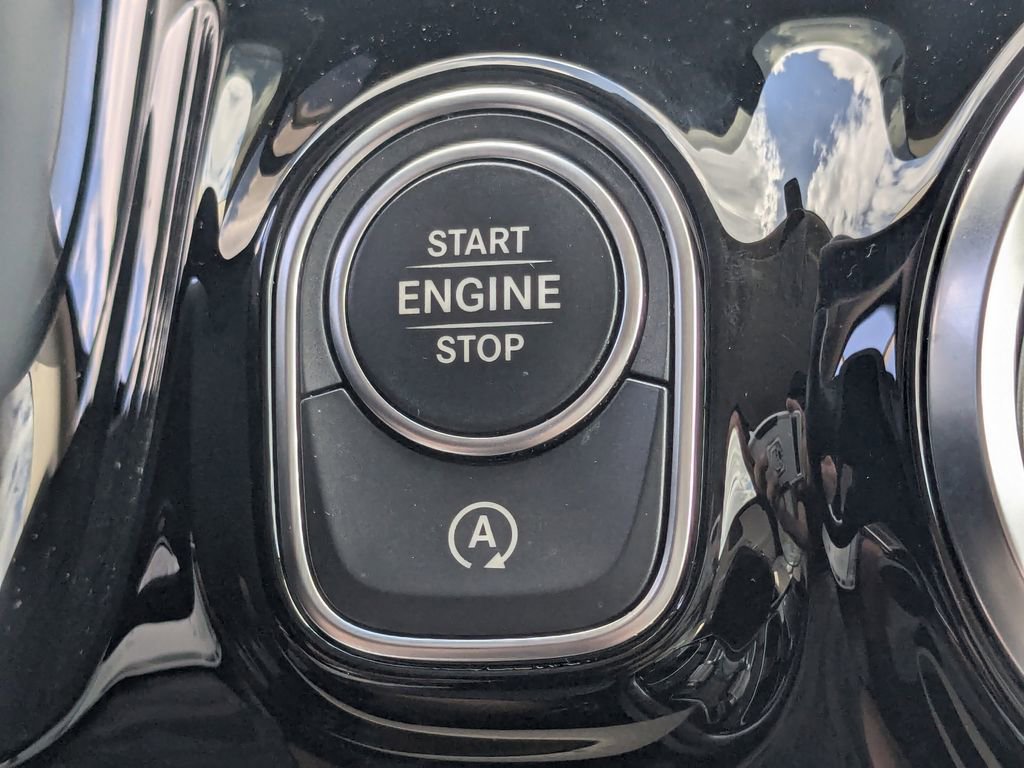 Certified 2023 Mercedes-Benz GLA 250 w/ Premium Package image 14