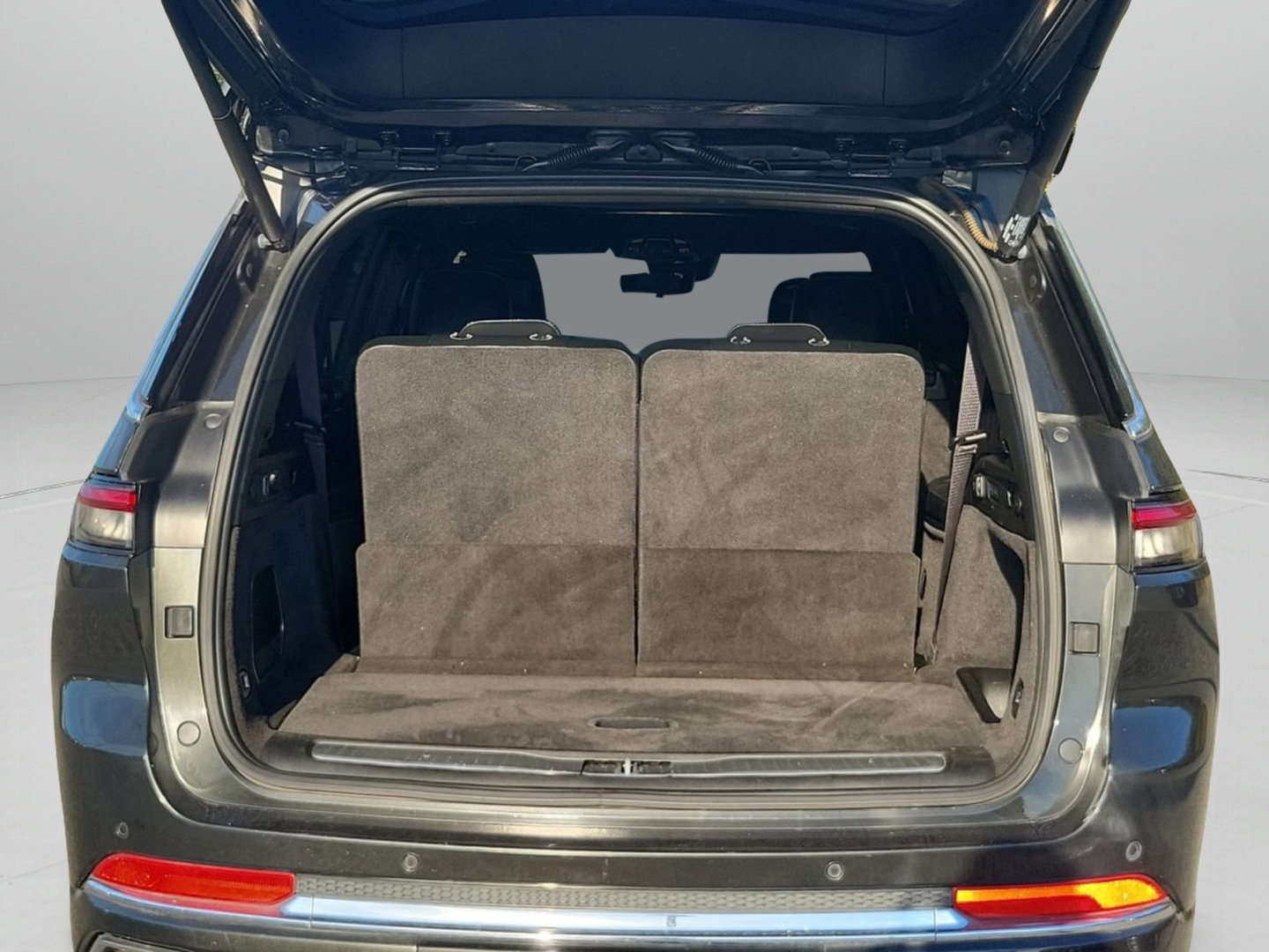 Used 2022 Jeep Grand Cherokee L Overland w/ Luxury Tech Group IV image 7