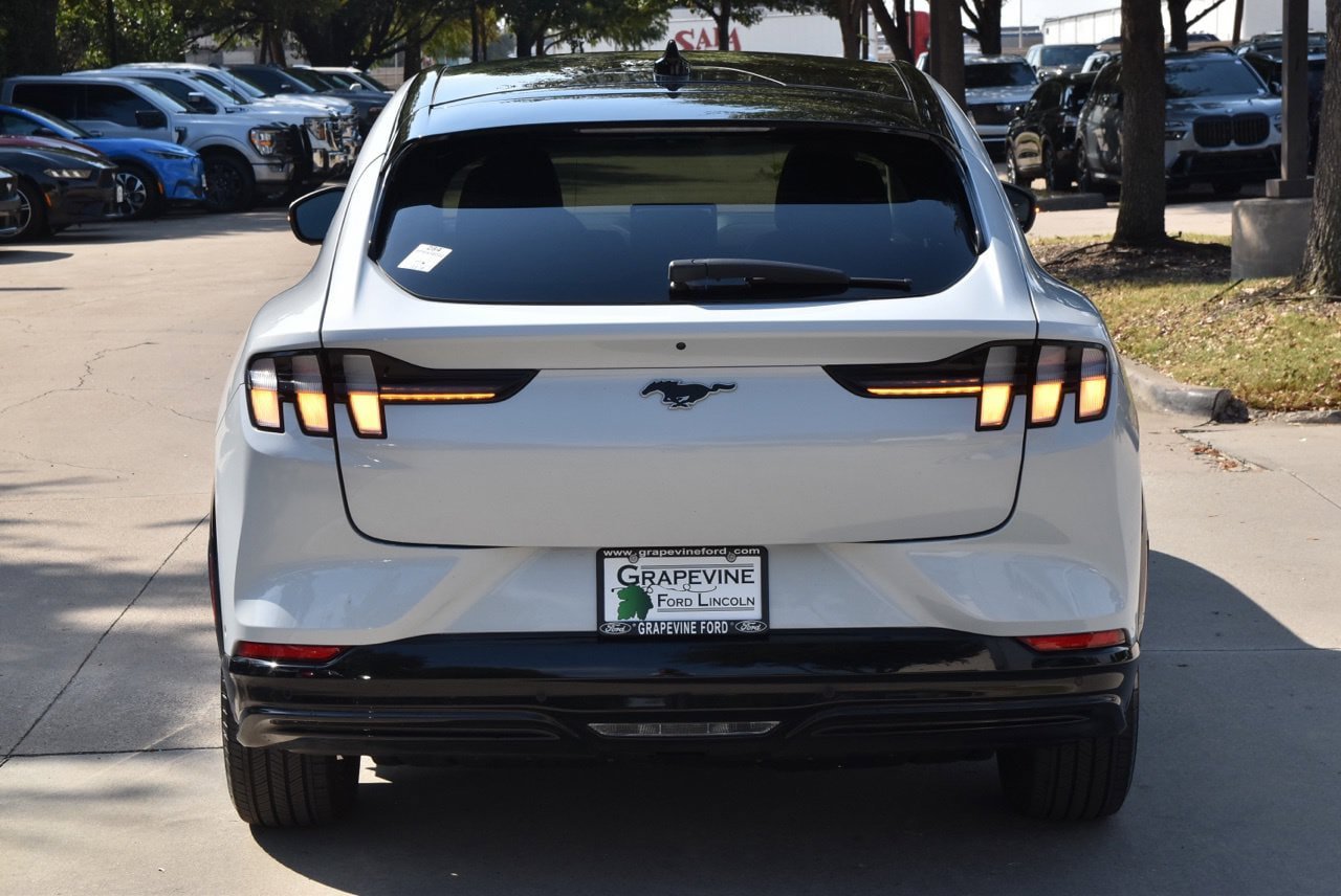 Certified 2023 Ford Mustang Mach-E Premium AWD/4WD image 9