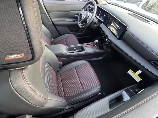 New 2026 Nissan Kicks SR w/ SR Premium Package AWD/4WD image 12