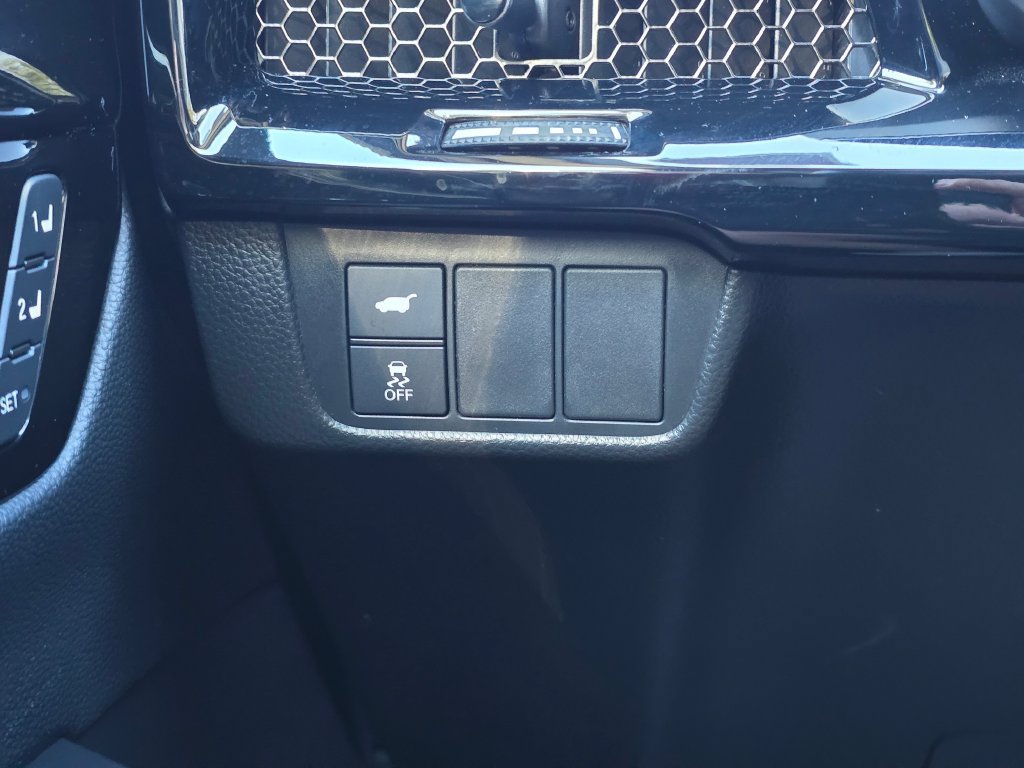 Certified 2025 Honda CR-V EX-L image 18