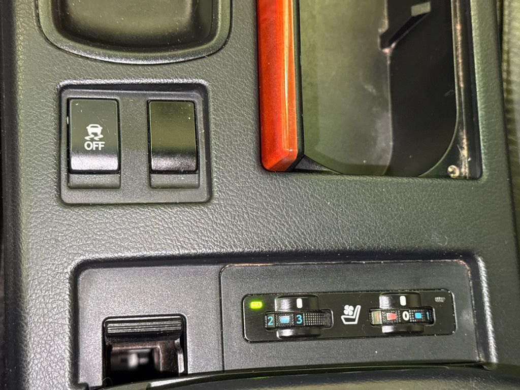 Used 2010 Lexus RX 350 2WD w/ Premium Pkg image 27