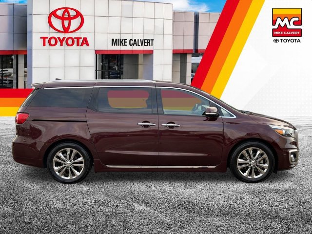Used 2017 Kia Sedona SX Limited FWD image 7