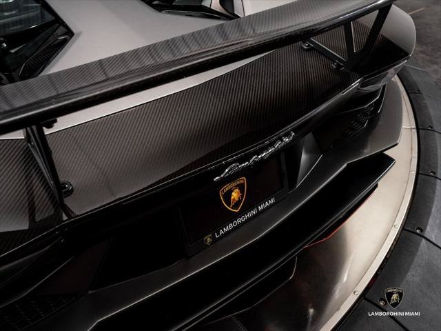 Used 2019 Lamborghini Aventador S AWD/4WD image 25