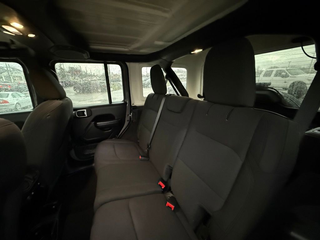 Used 2021 Jeep Wrangler Unlimited Sport image 24