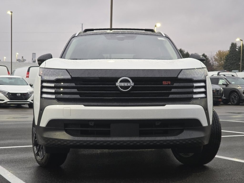 New 2026 Nissan Kicks SR w/ Cold Weather Package image 7