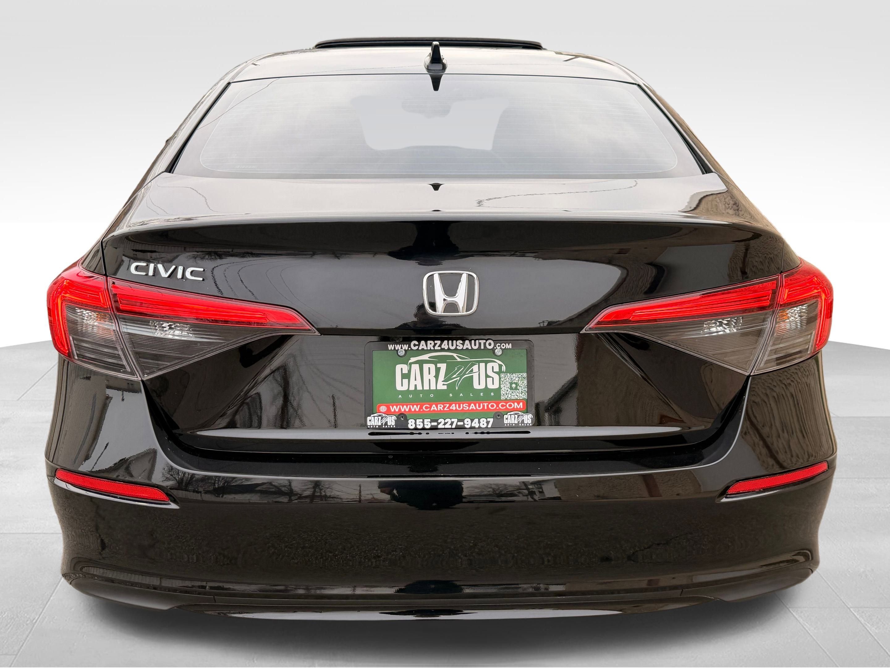 Used 2023 Honda Civic EX image 8