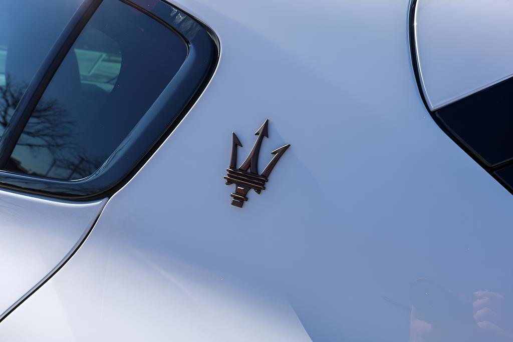 New 2025 Maserati Grecale Folgore AWD/4WD image 30