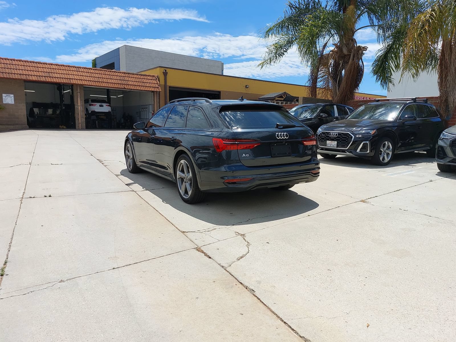 Used 2023 Audi A6 3.0T allroad Prestige w/ Prestige Package AWD/4WD image 4