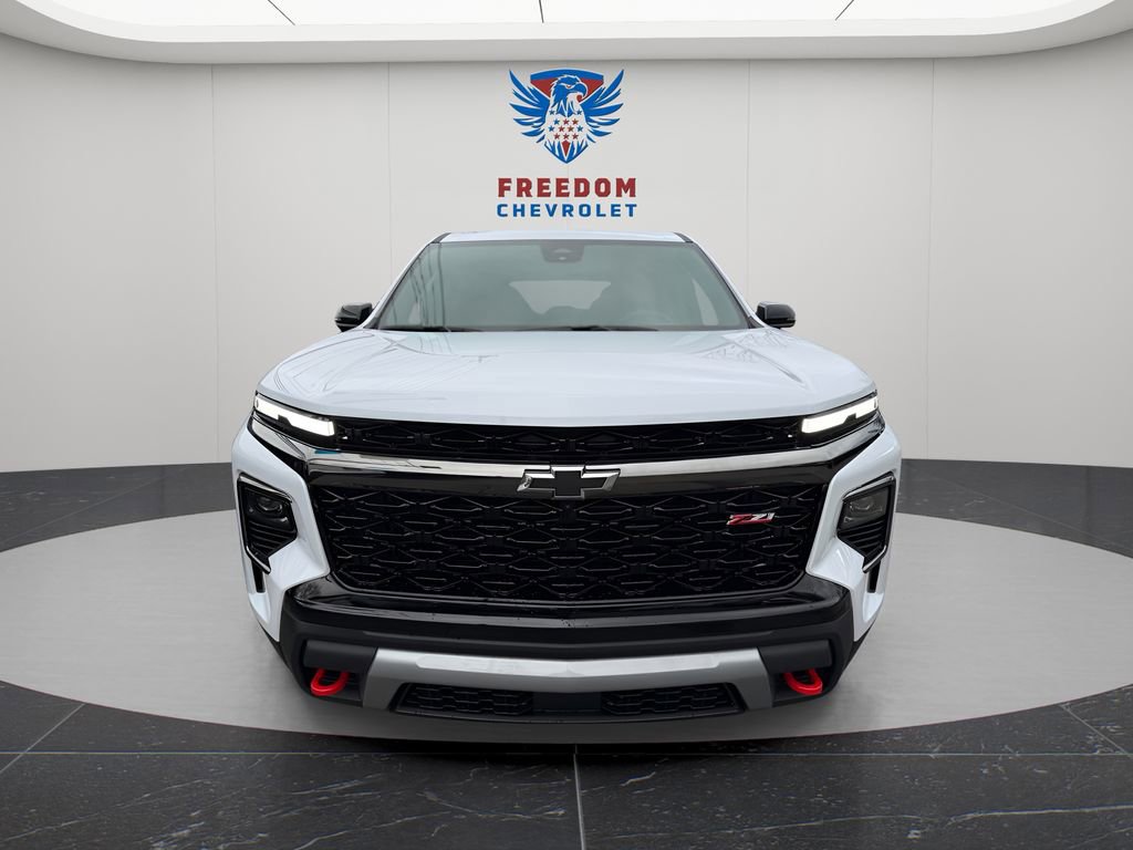 New 2026 Chevrolet Traverse Z71 w/ Driver Confidence Package AWD/4WD image 8