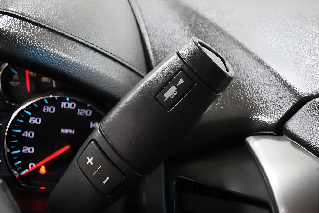 Used 2018 Chevrolet Tahoe LS AWD/4WD image 15