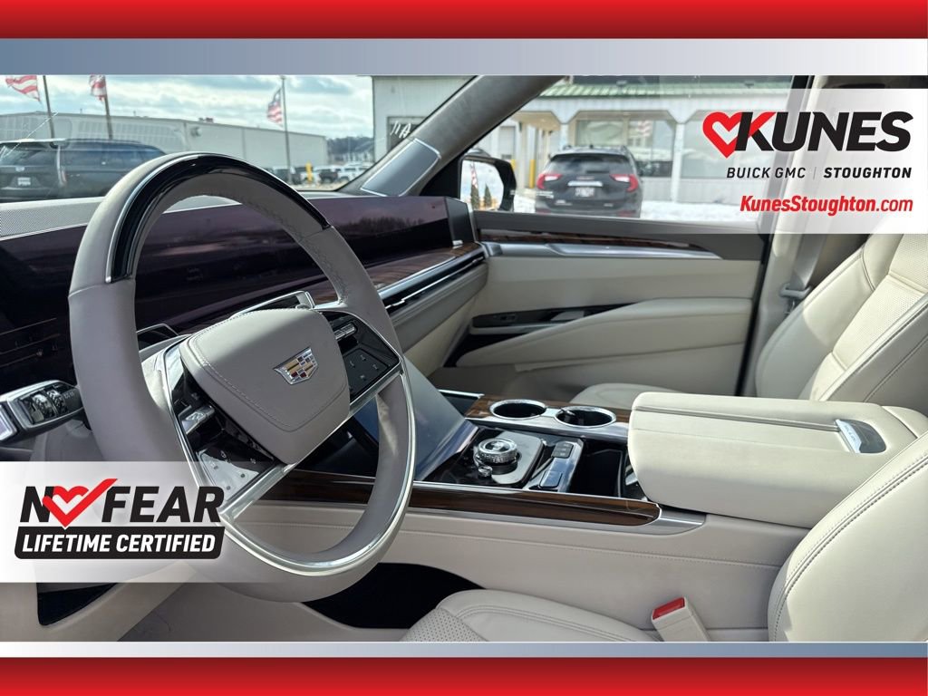 Used 2025 Cadillac Escalade Sport Platinum image 21