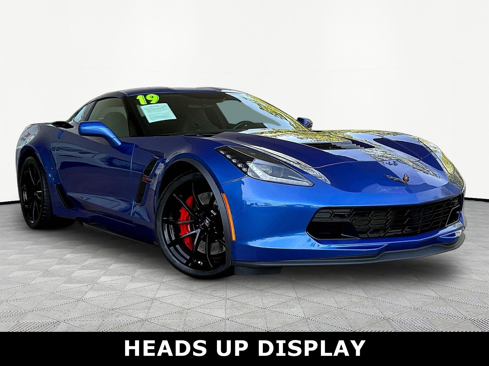 Used 2019 Chevrolet Corvette Grand Sport RWD image 3