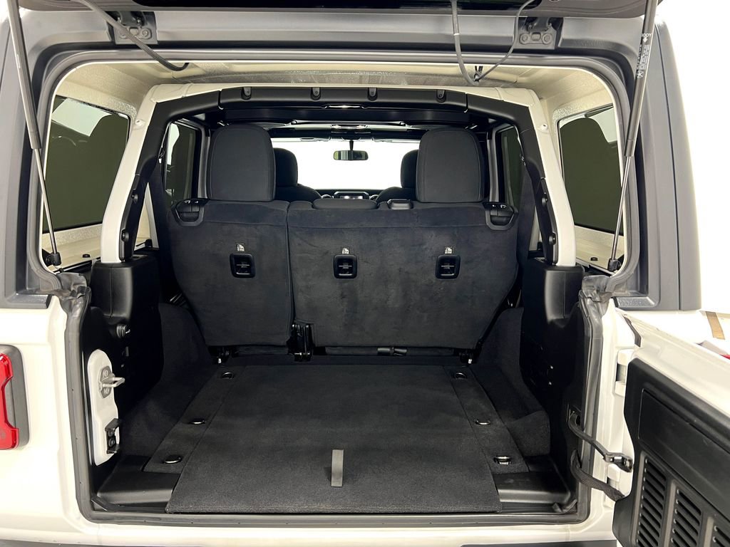 Used 2021 Jeep Wrangler Unlimited Sport image 26