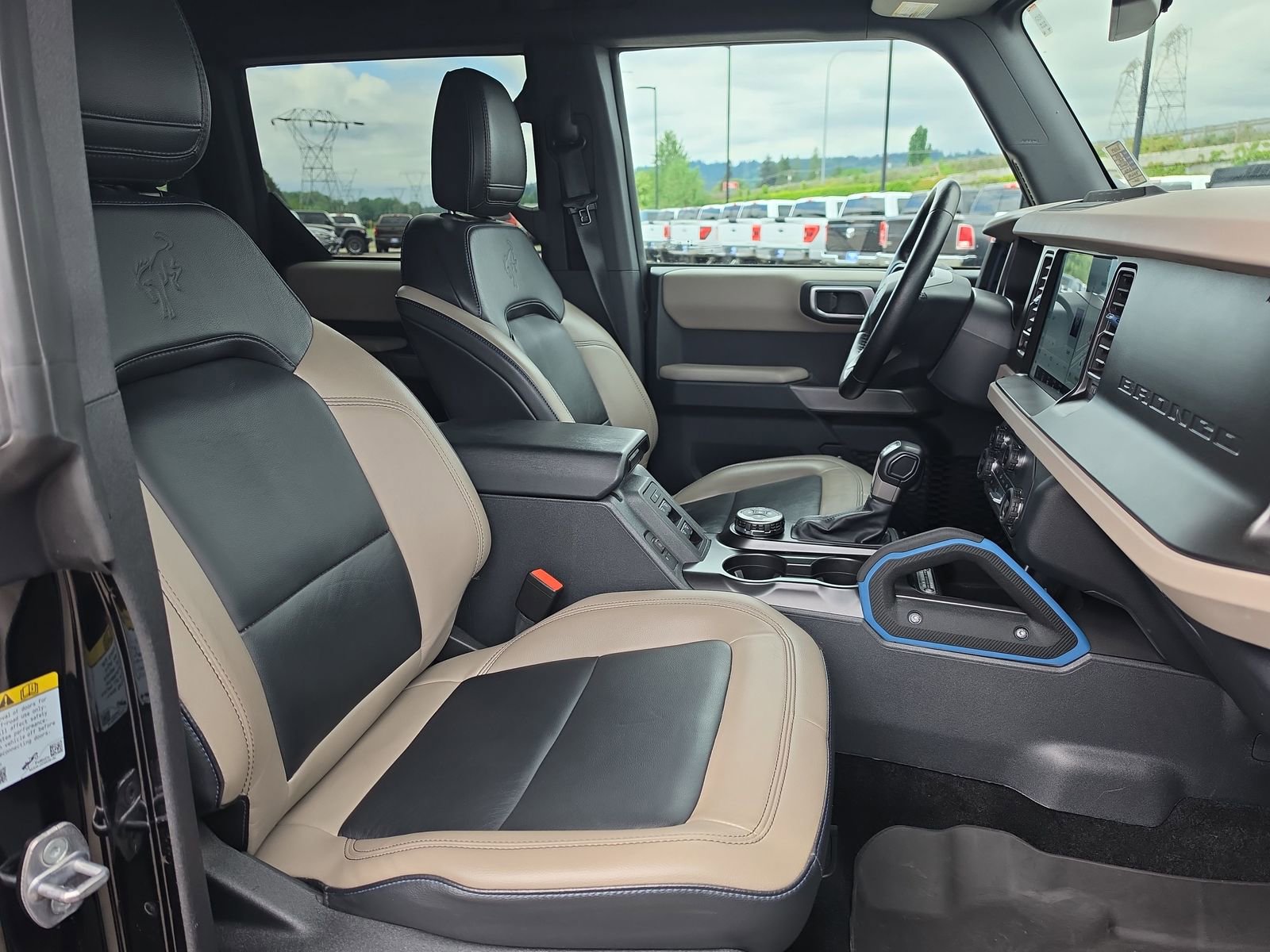 Used 2023 Ford Bronco Wildtrak AWD/4WD image 21