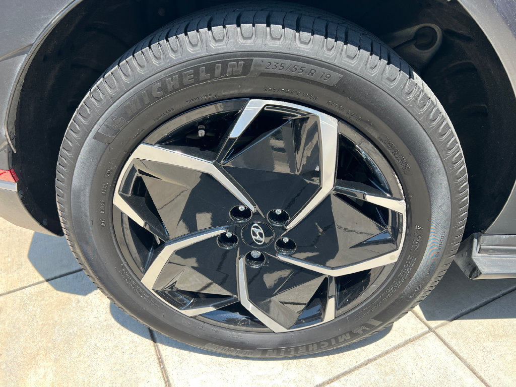 Used 2023 Hyundai Ioniq 5 SEL w/ Cargo Package RWD image 8