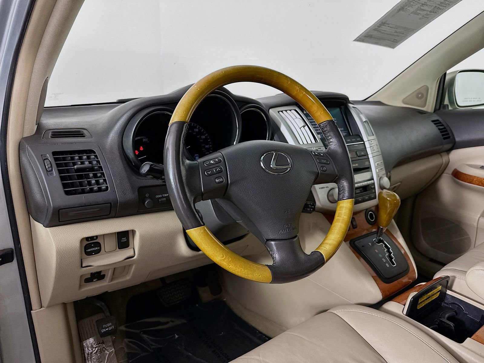 Used 2007 Lexus RX 400h AWD image 9