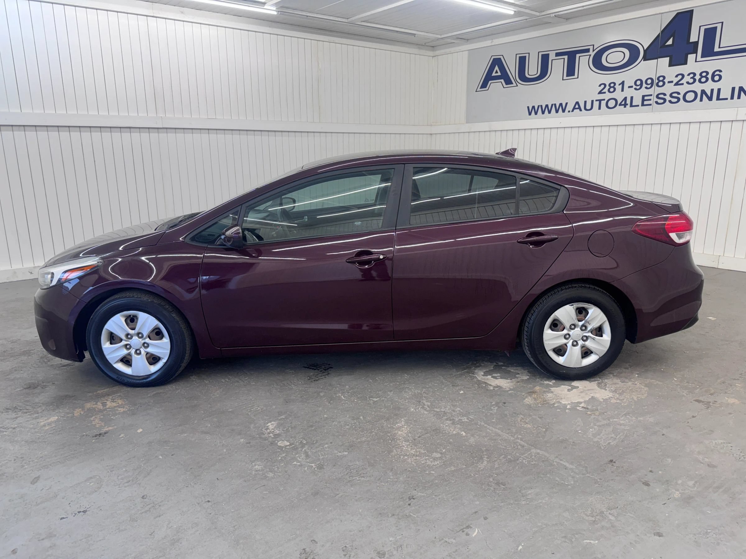 Used 2018 Kia Forte LX FWD image 8