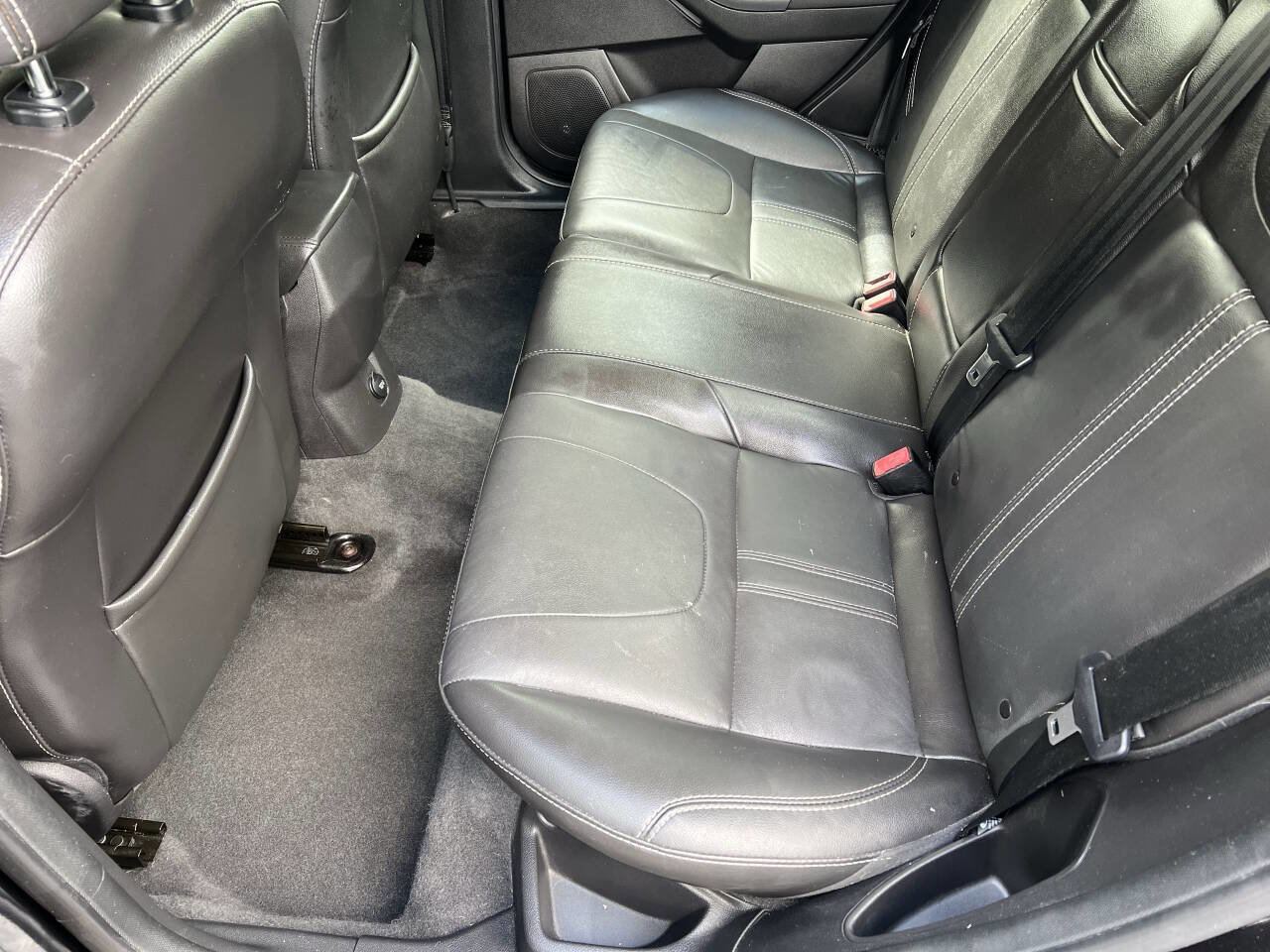 Used 2013 Ford Focus Titanium image 12