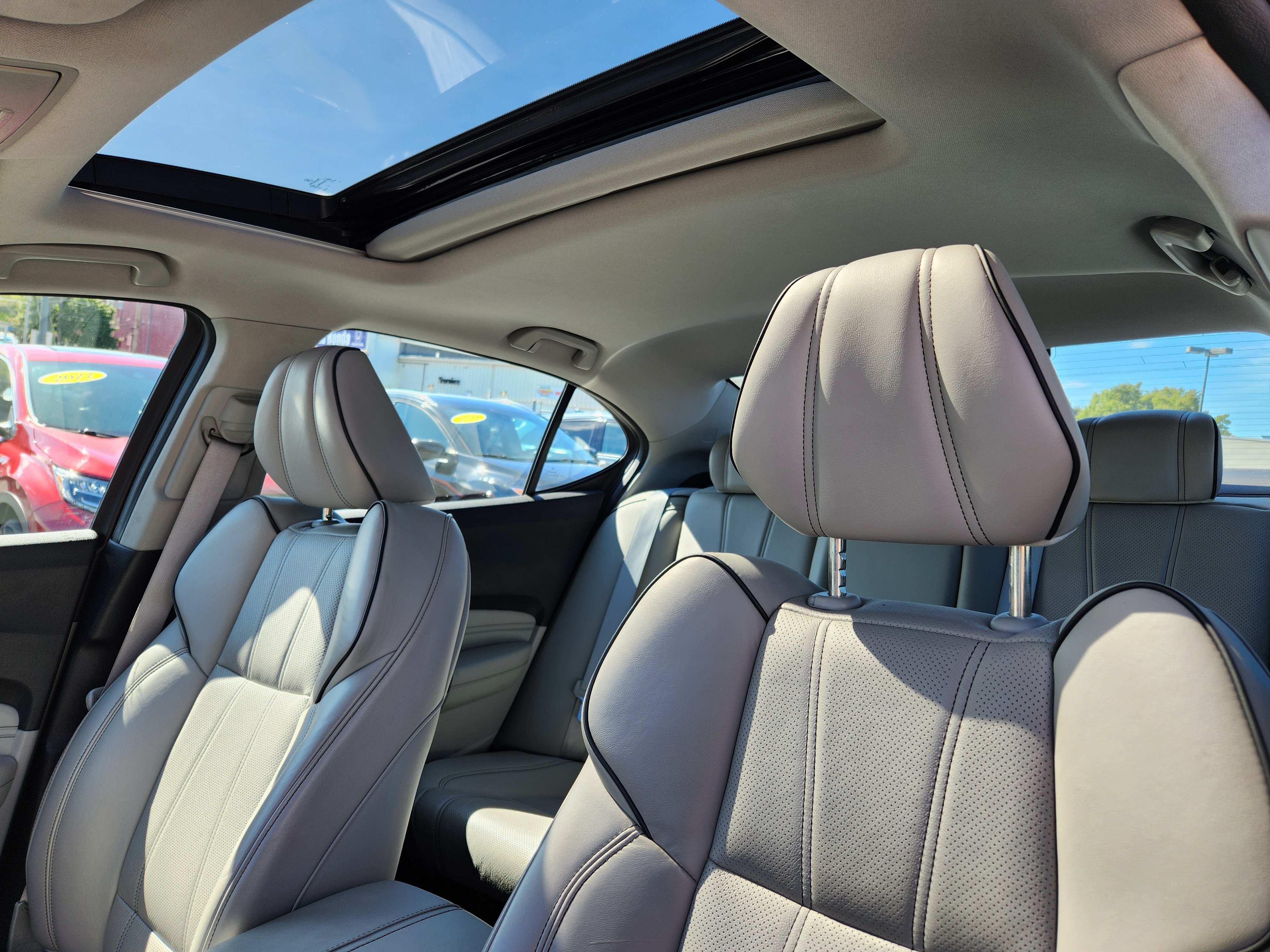 Certified 2018 Acura TLX w/ Technology Package FWD image 12