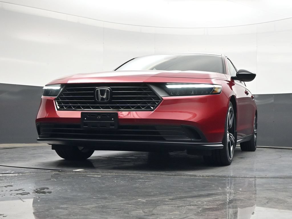 Used 2023 Honda Accord Sport image 29