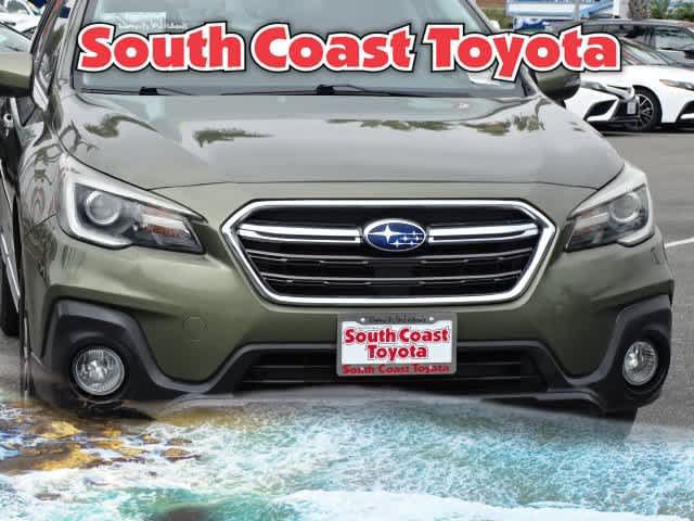 Used 2018 Subaru Outback 3.6R Touring AWD/4WD image 4