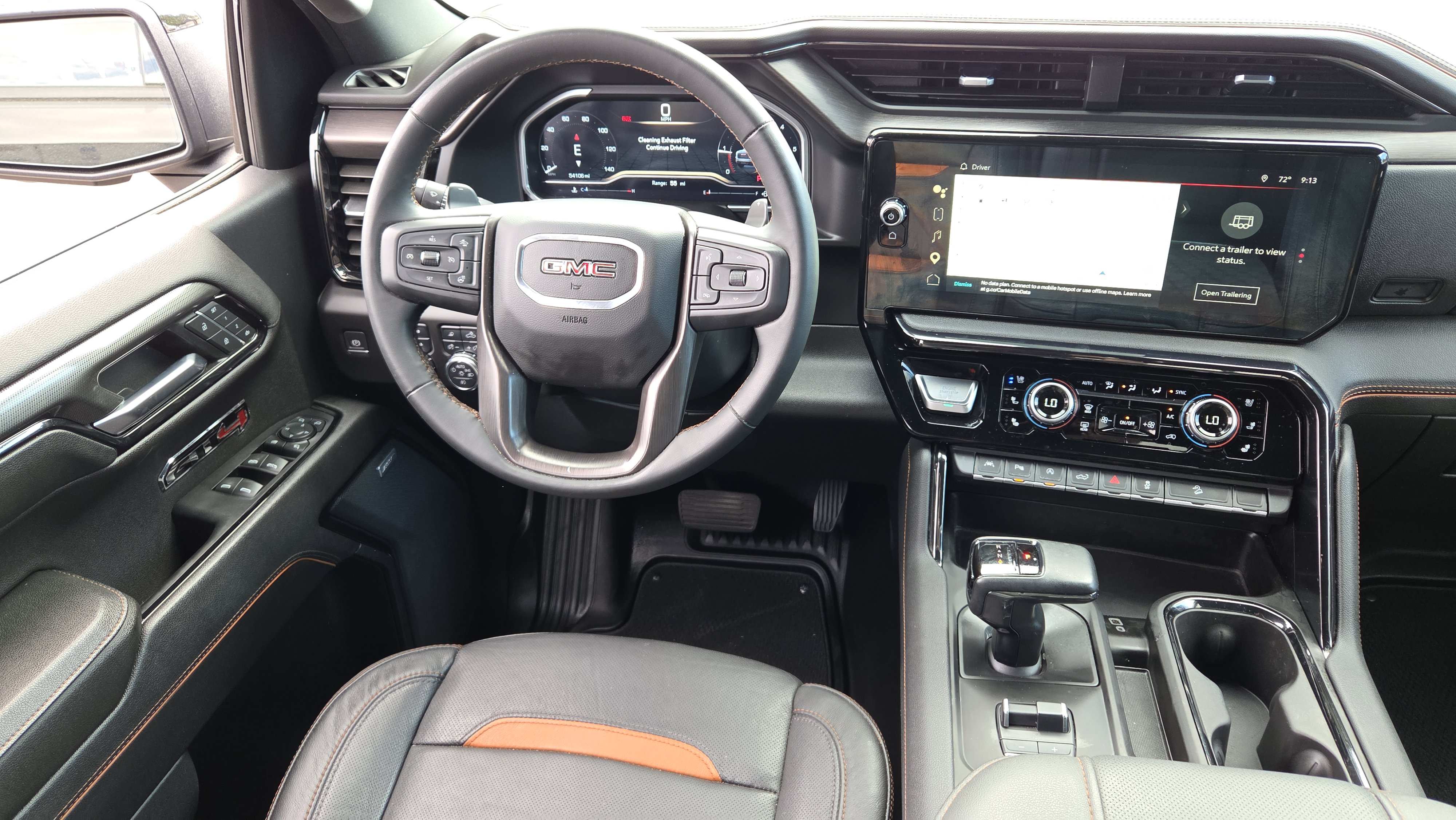 Certified 2024 GMC Sierra 1500 AT4 w/ Technology Package AWD/4WD image 12