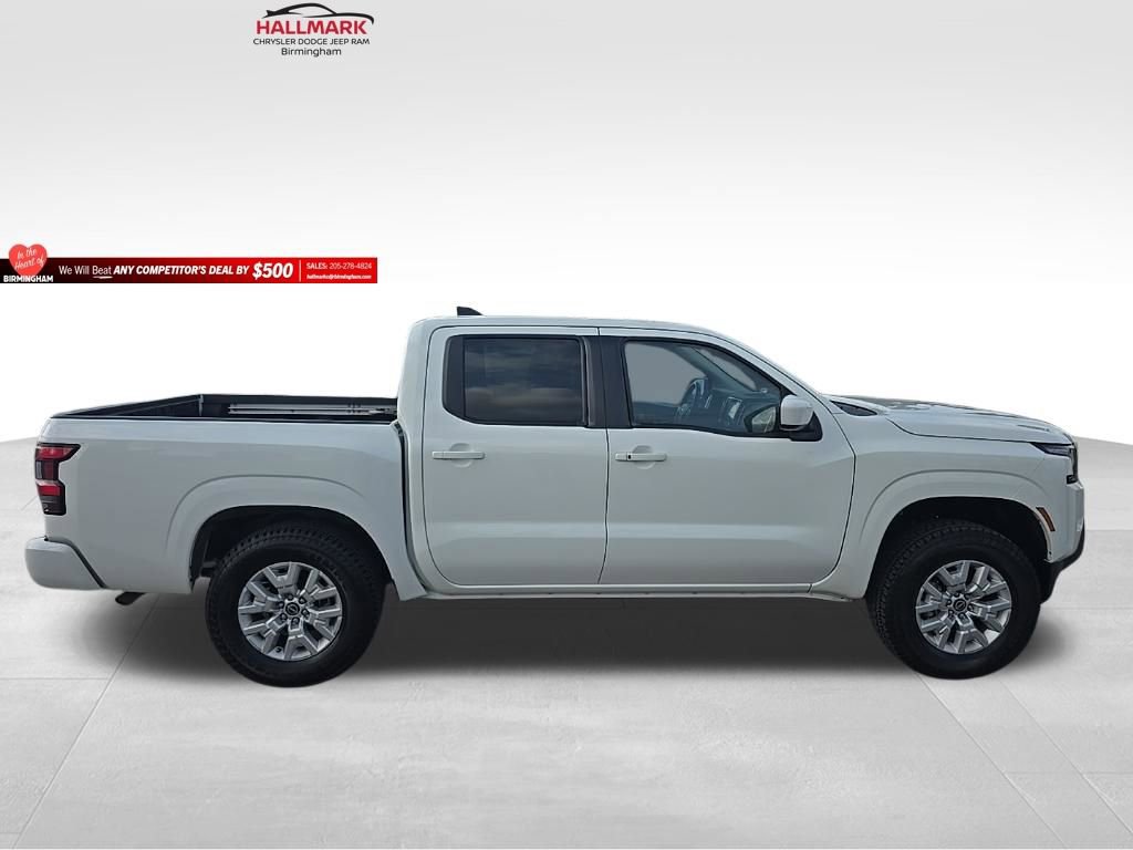 Used 2024 Nissan Frontier SV w/ SV Convenience Package image 2