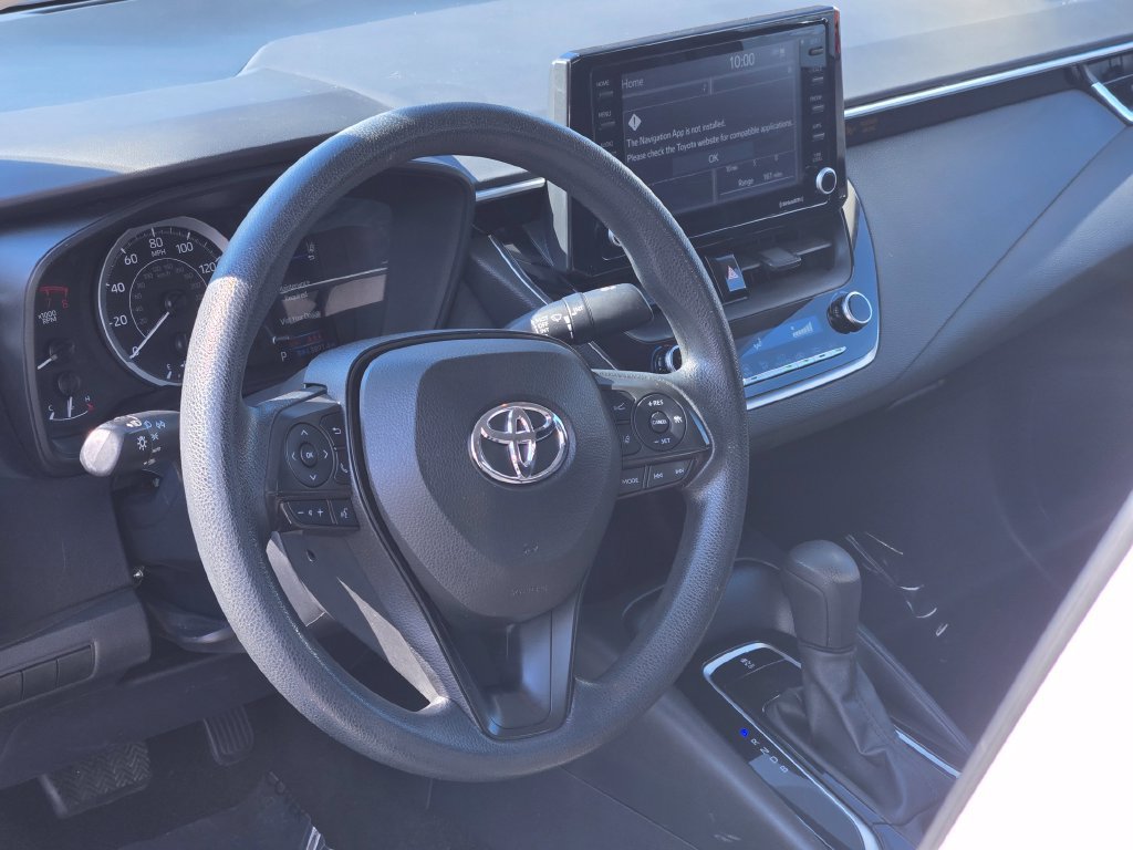 Used 2022 Toyota Corolla LE FWD image 28