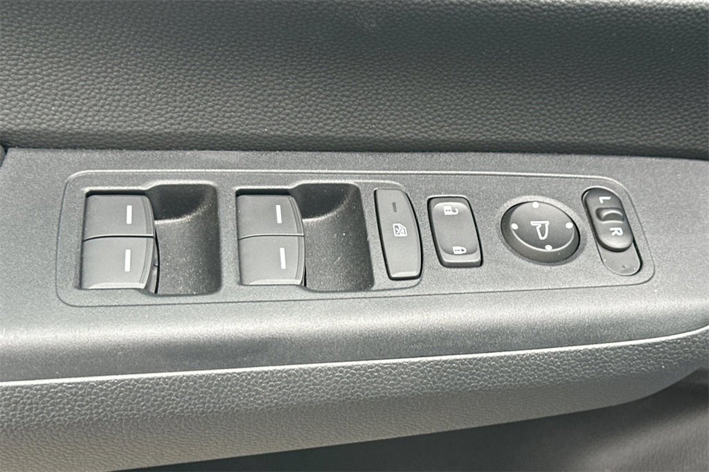 Certified 2025 Honda CR-V Sport-L image 12