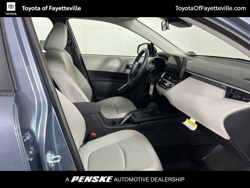 New 2026 Toyota Corolla Cross L image 8