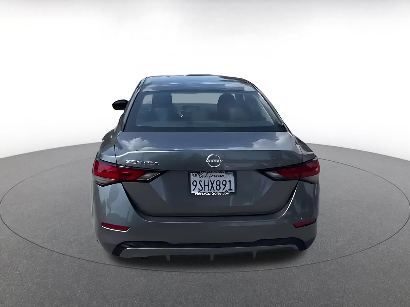 Used 2025 Nissan Sentra S FWD image 10