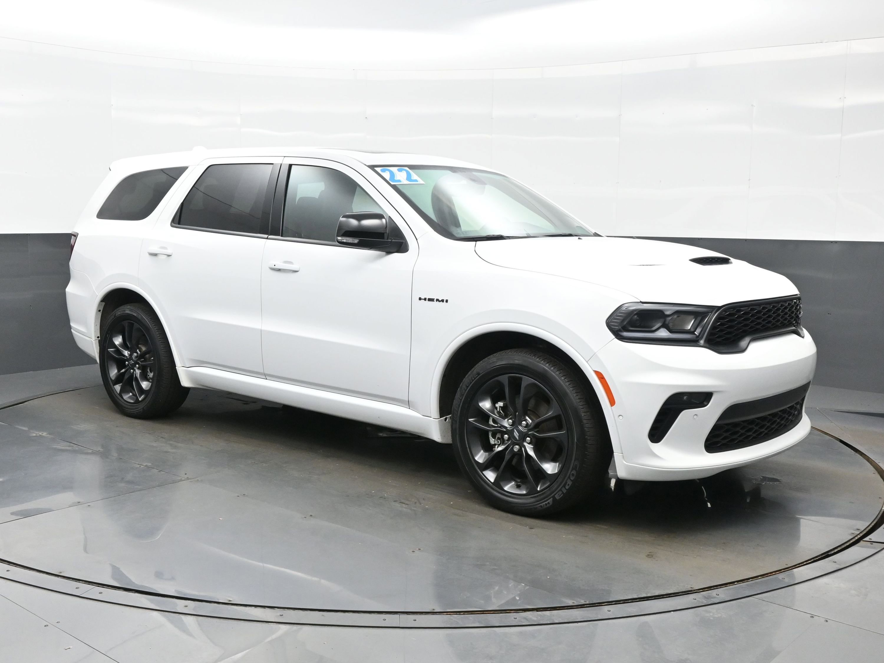 Used 2022 Dodge Durango R/T w/ Blacktop Package image 8