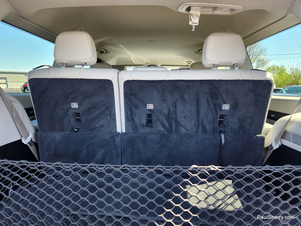 Used 2024 Jeep Wagoneer 4WD w/ HD Trailer Tow Package image 23