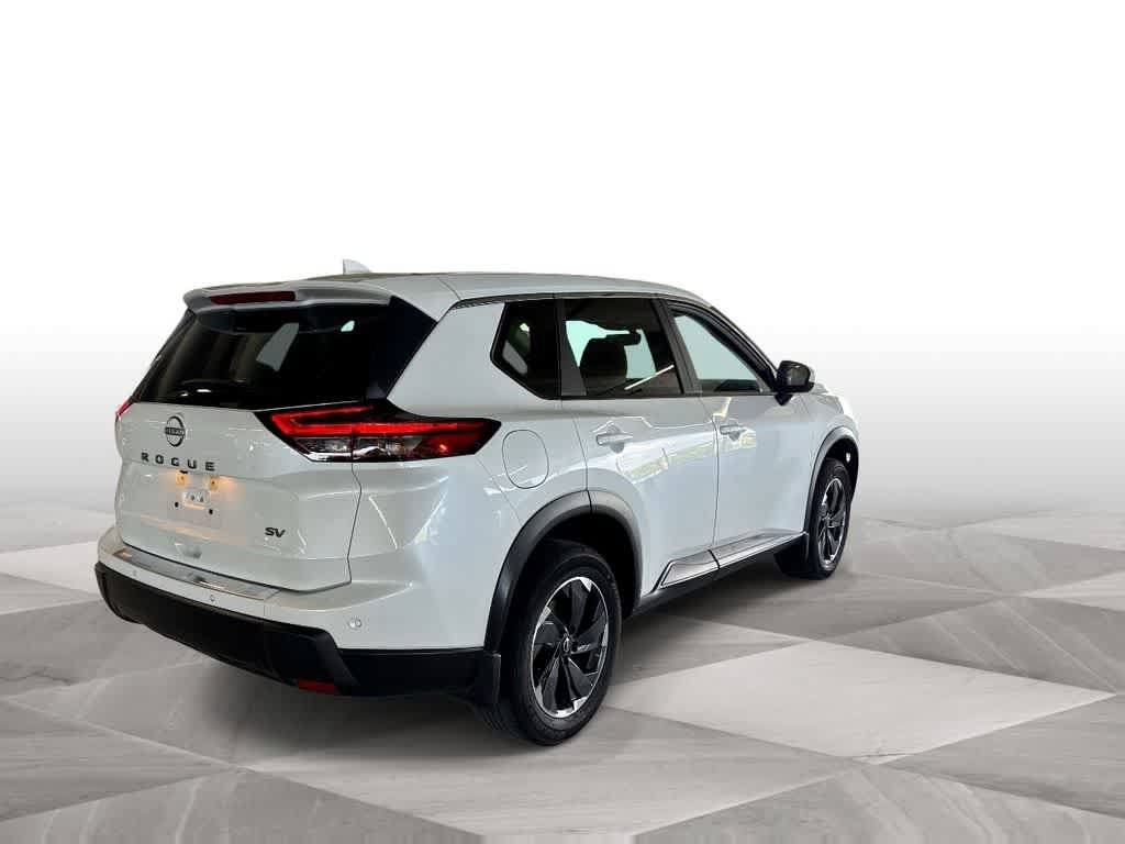 Used 2024 Nissan Rogue SV FWD image 8