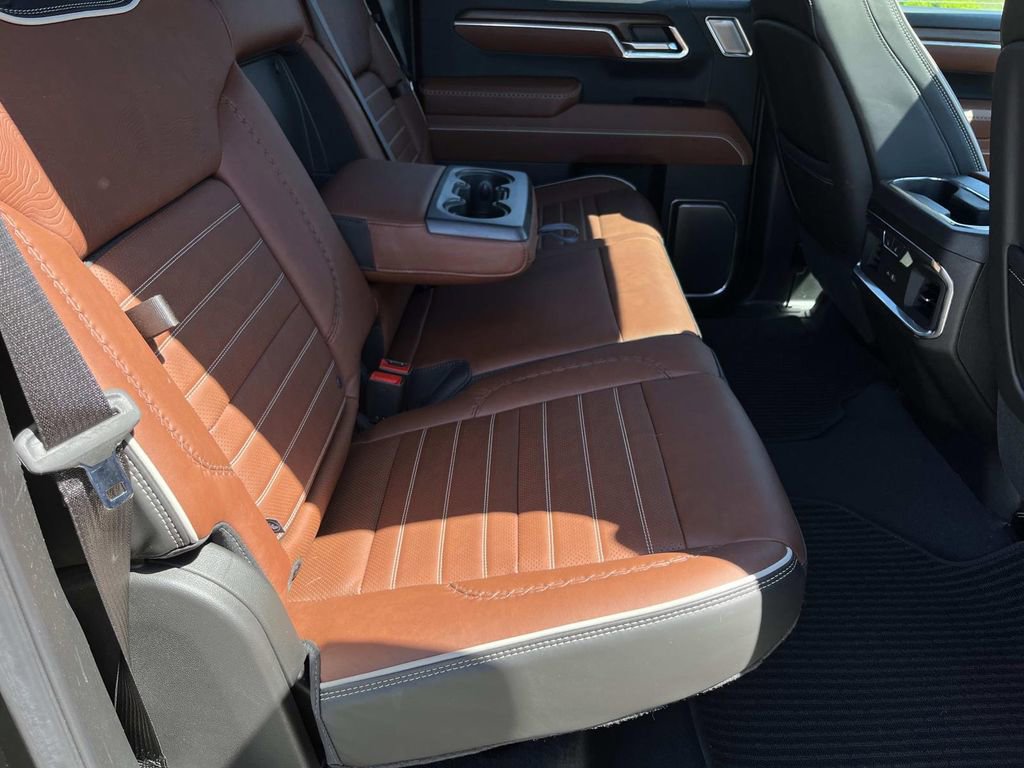 Used 2025 GMC Sierra 1500 Denali Ultimate AWD/4WD image 20
