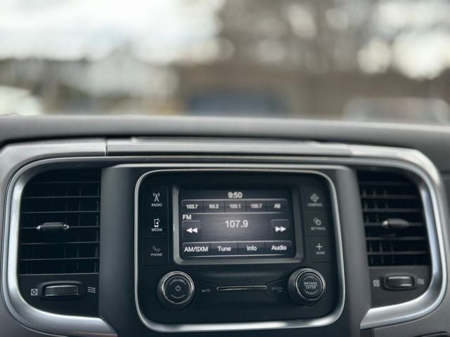 Used 2022 RAM 1500 Classic Warlock AWD/4WD image 15