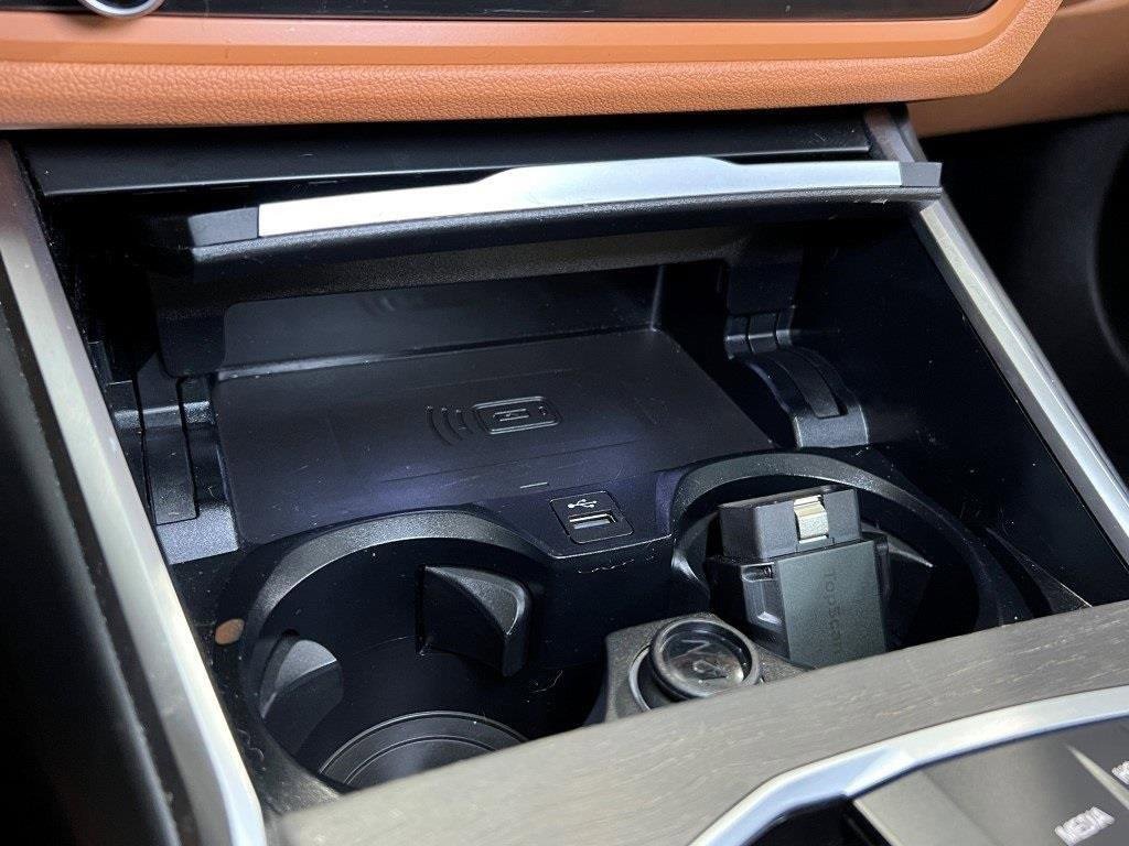 Used 2023 BMW 330i xDrive Sedan w/ Premium Package image 45