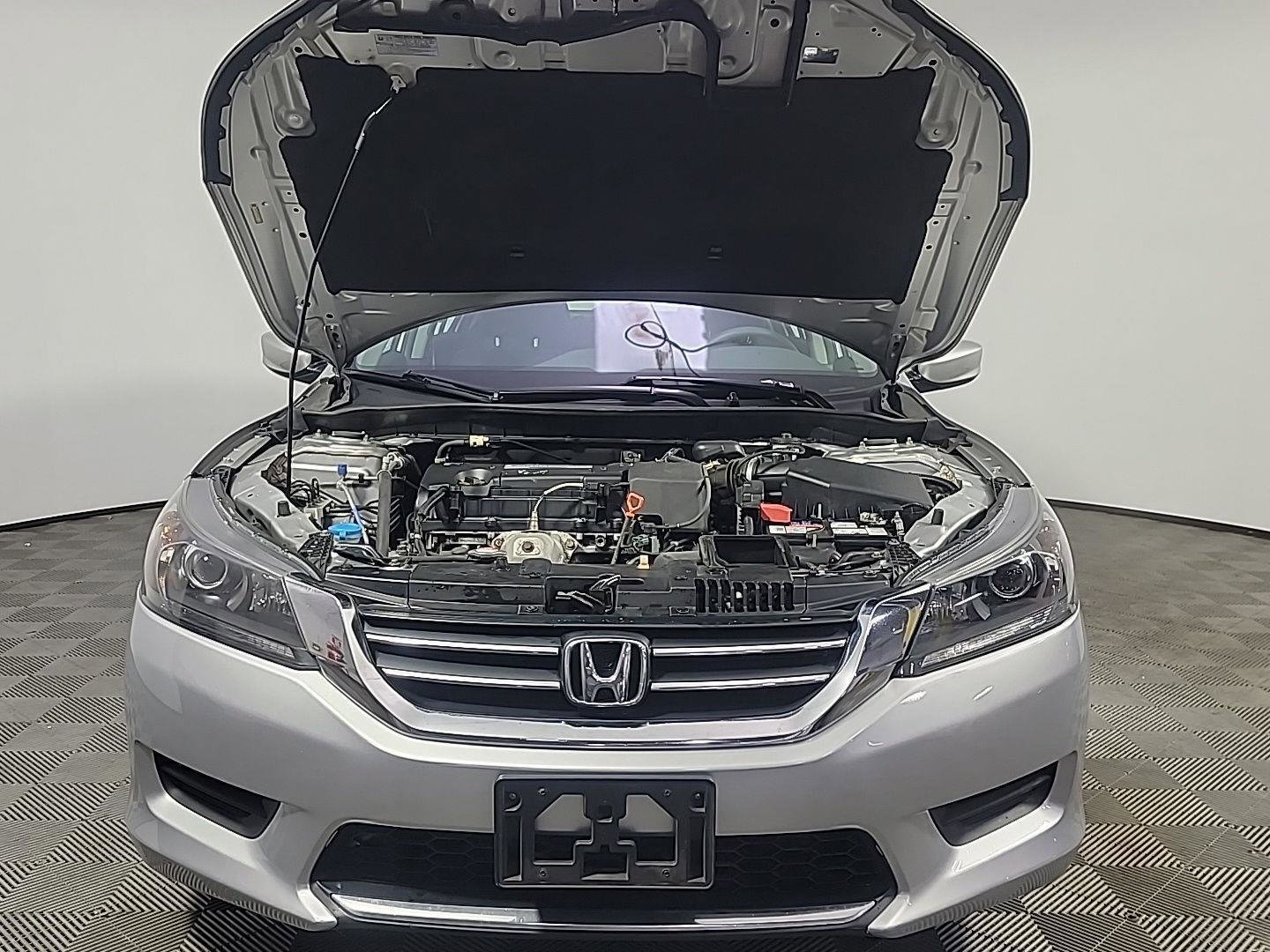 Used 2014 Honda Accord LX image 12