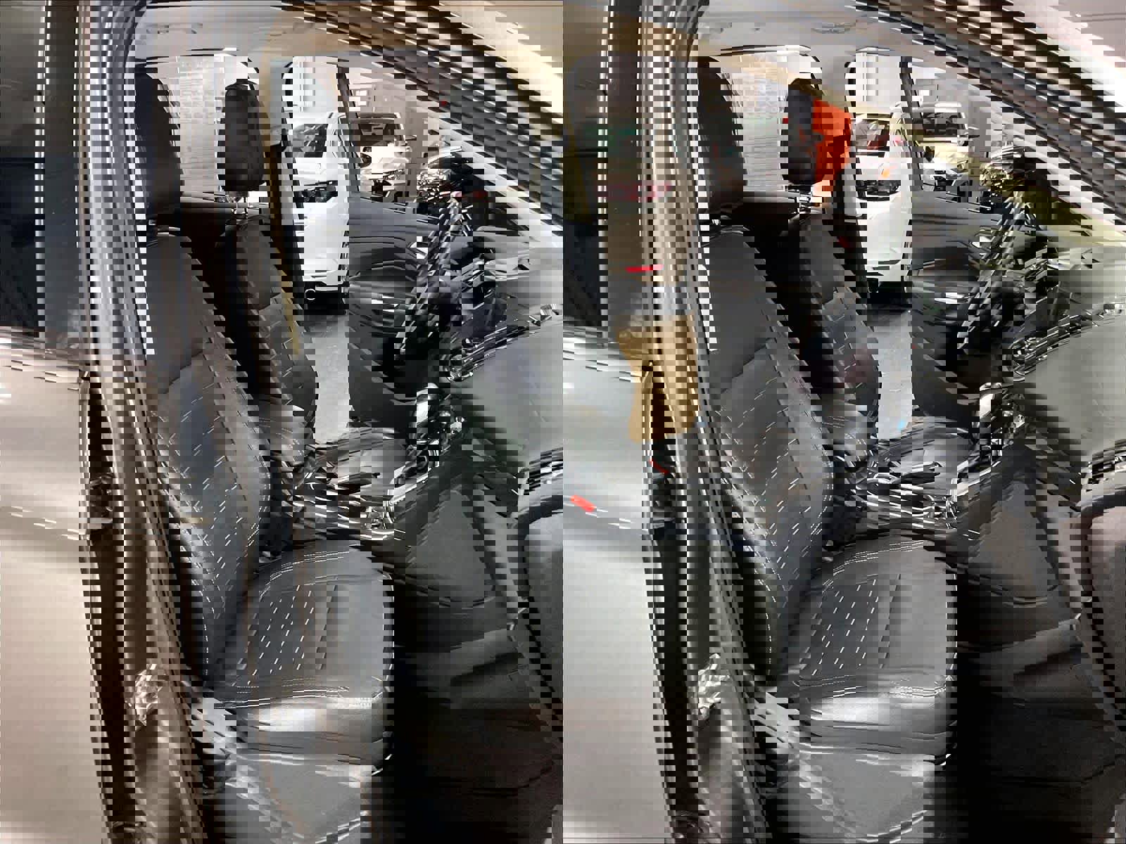 Used 2014 Ford Escape Titanium w/ Equipment Group 401A image 10