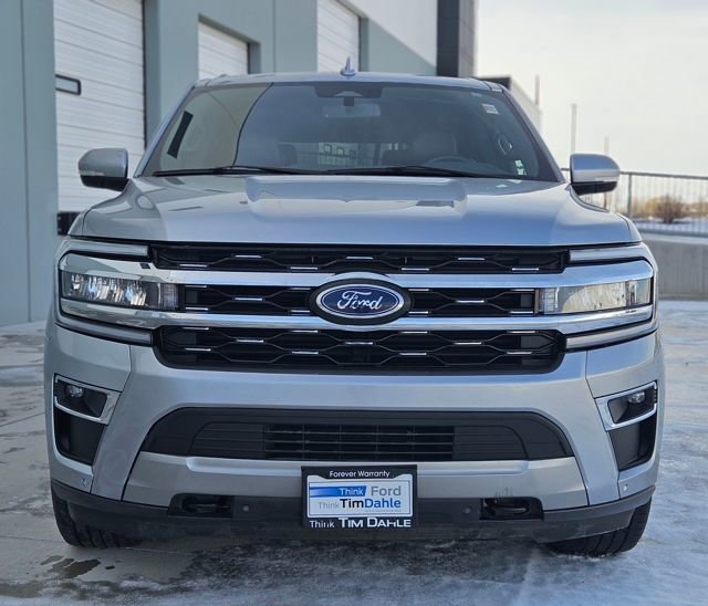Used 2023 Ford Expedition Limited image 8