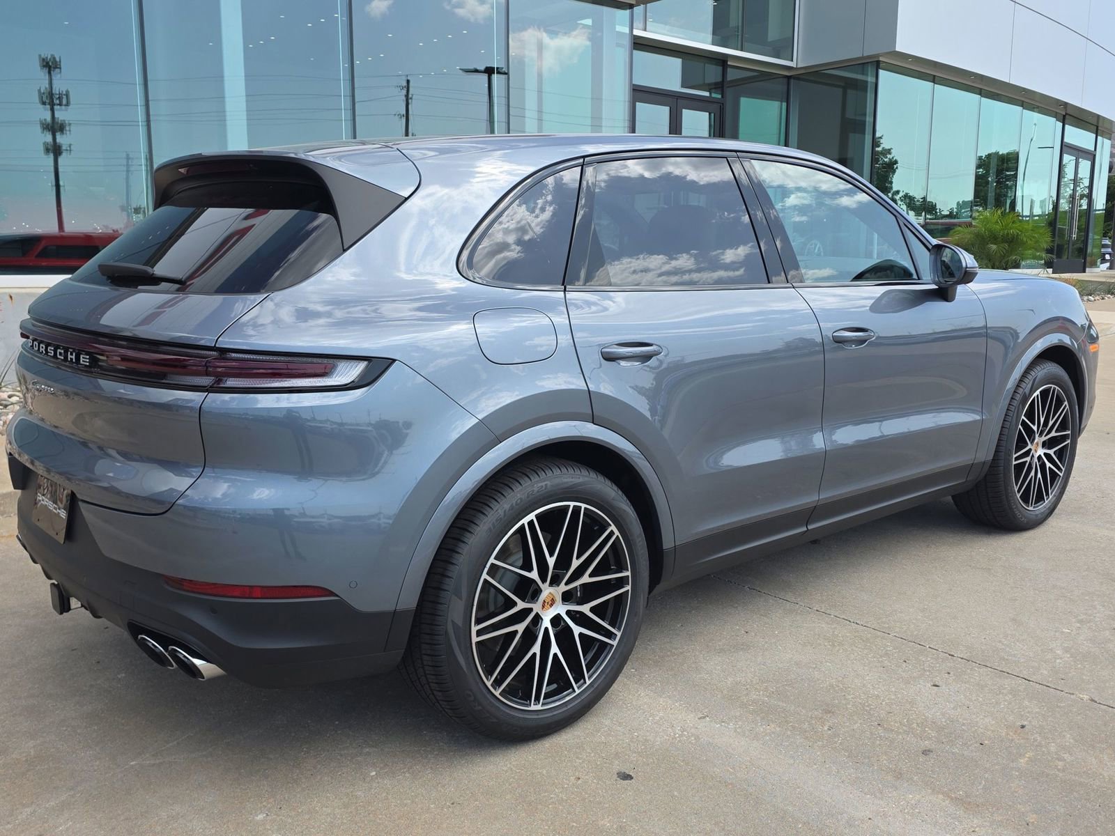 New 2026 Porsche Cayenne AWD/4WD image 7