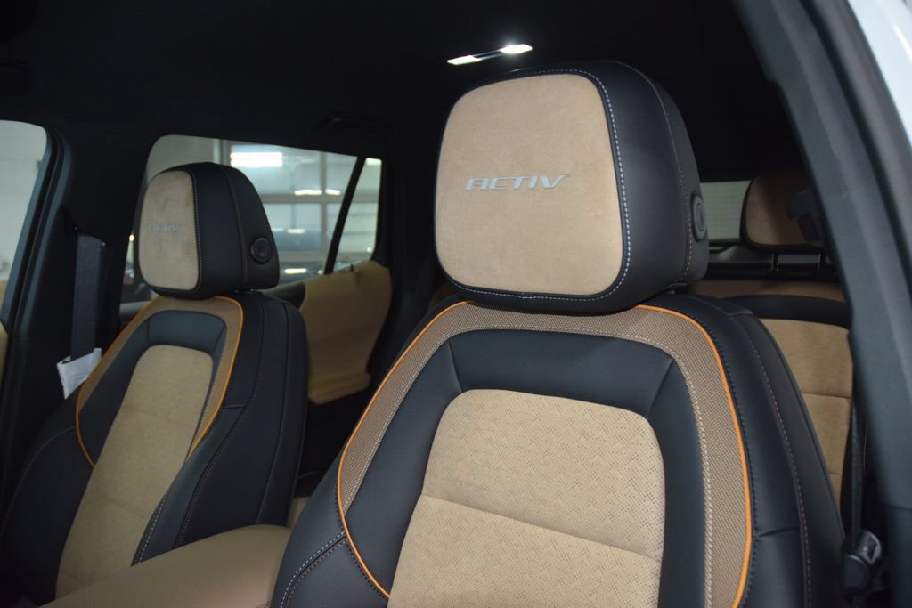 New 2027 Chevrolet Equinox ACTIV w/ Safety and Technology Package FWD image 43