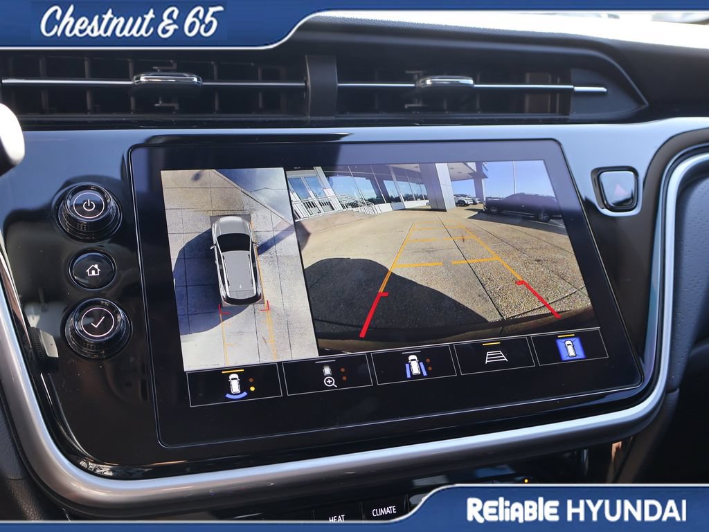 Used 2023 Chevrolet Bolt EUV Premier w/ Sun & Sound Package FWD image 34