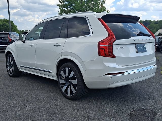 Used 2025 Volvo XC90 T8 Ultra w/ Lounge Package AWD/4WD image 4