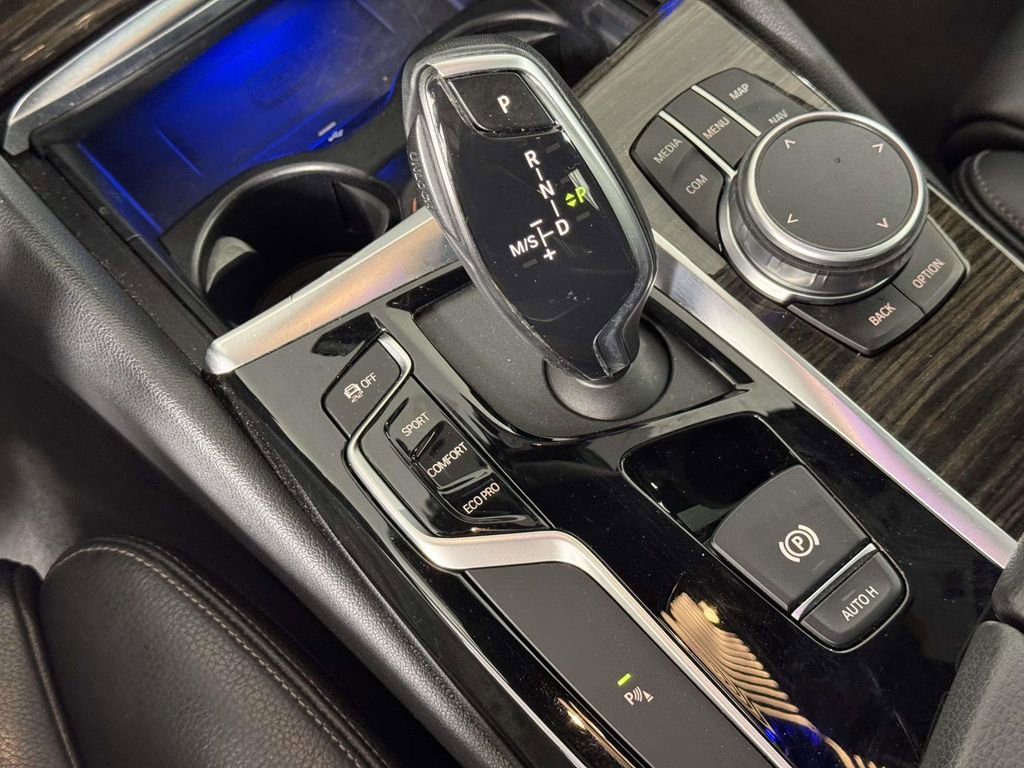 Used 2019 BMW 540i xDrive AWD/4WD image 29