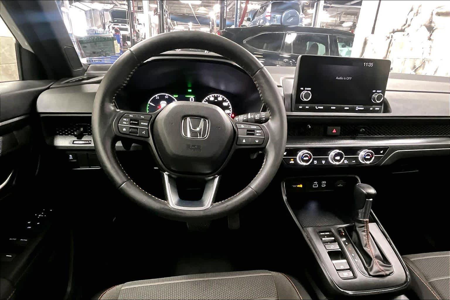 Used 2024 Honda CR-V Sport image 6