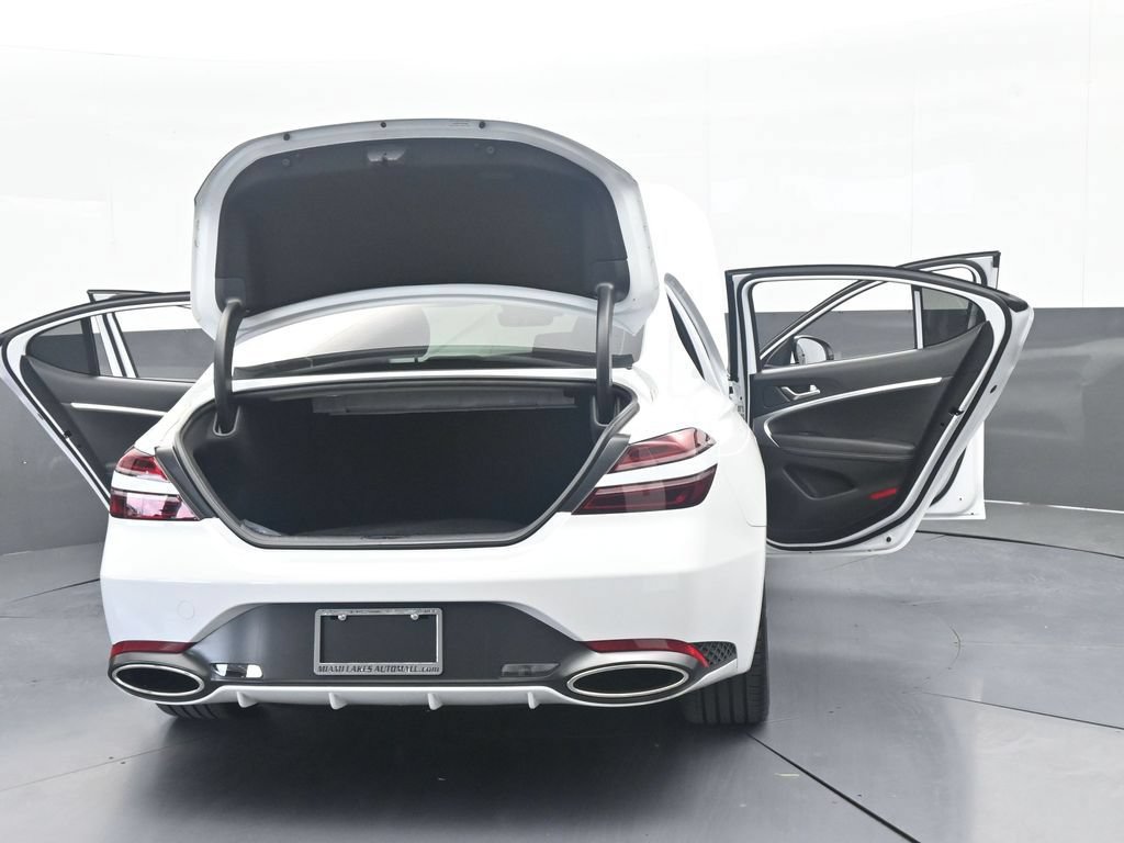 Used 2025 Genesis G70 2.5T RWD image 76